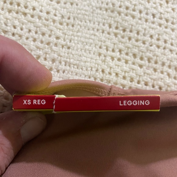 Women's Brushed Sculpt High Rise Pocket Leggings 28" All in Motion Clay Pink XS - Picture 5 of 5